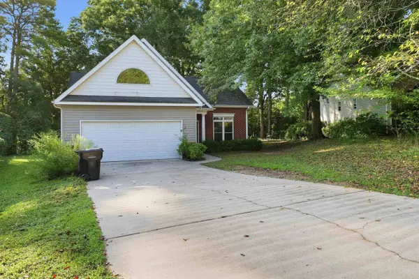 112 Ashton LN, Anderson, SC 29621