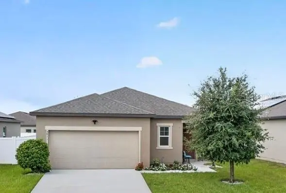 5816 BEEFMASTER RD, St Cloud, FL 34771