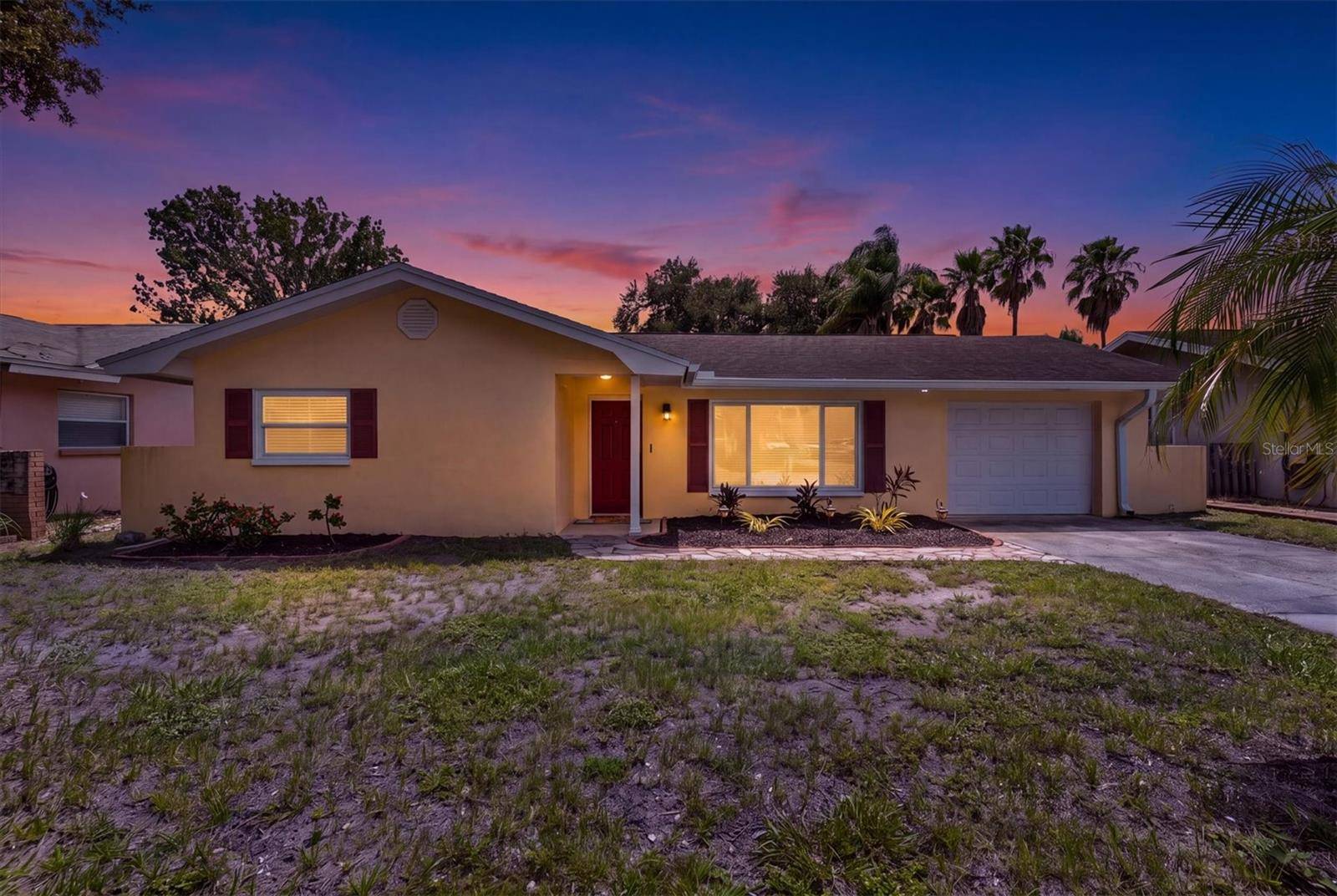 1707 HIBISCUS CIRCLE N, Oldsmar