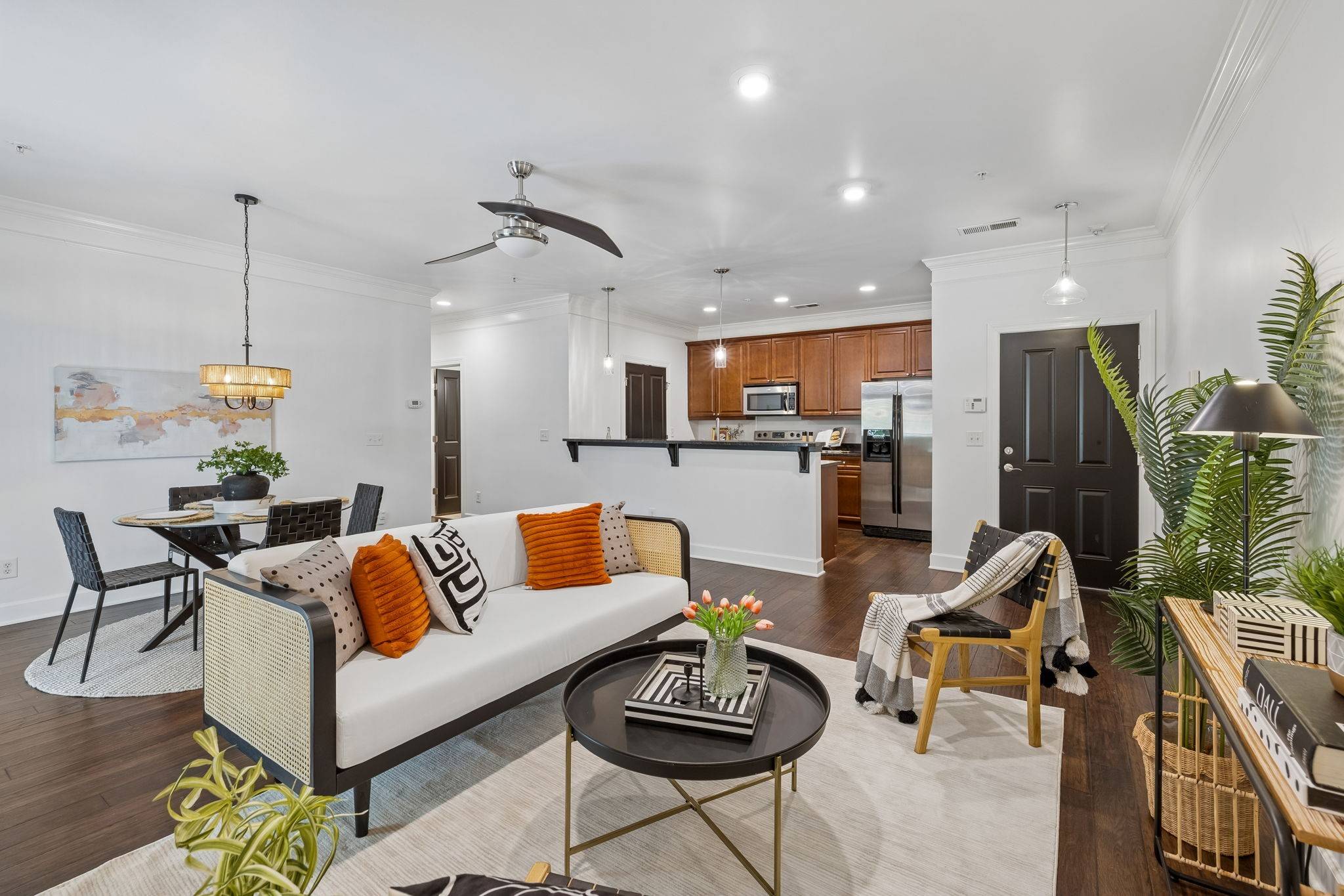 3100 West End Circle #102, Nashville, TN 37203