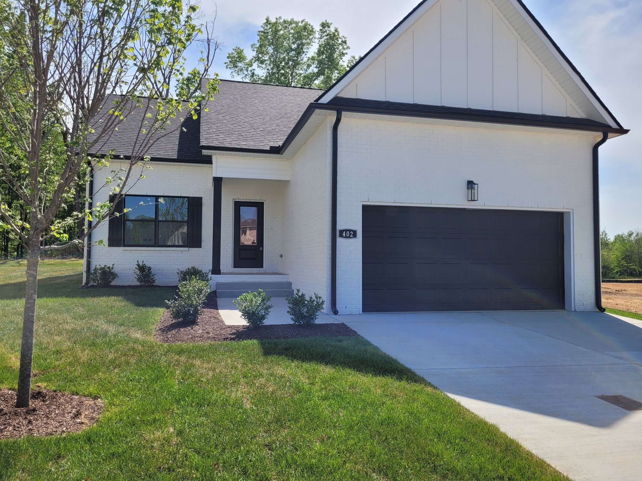 402 Cottage Lane, Dickson, TN 37055
