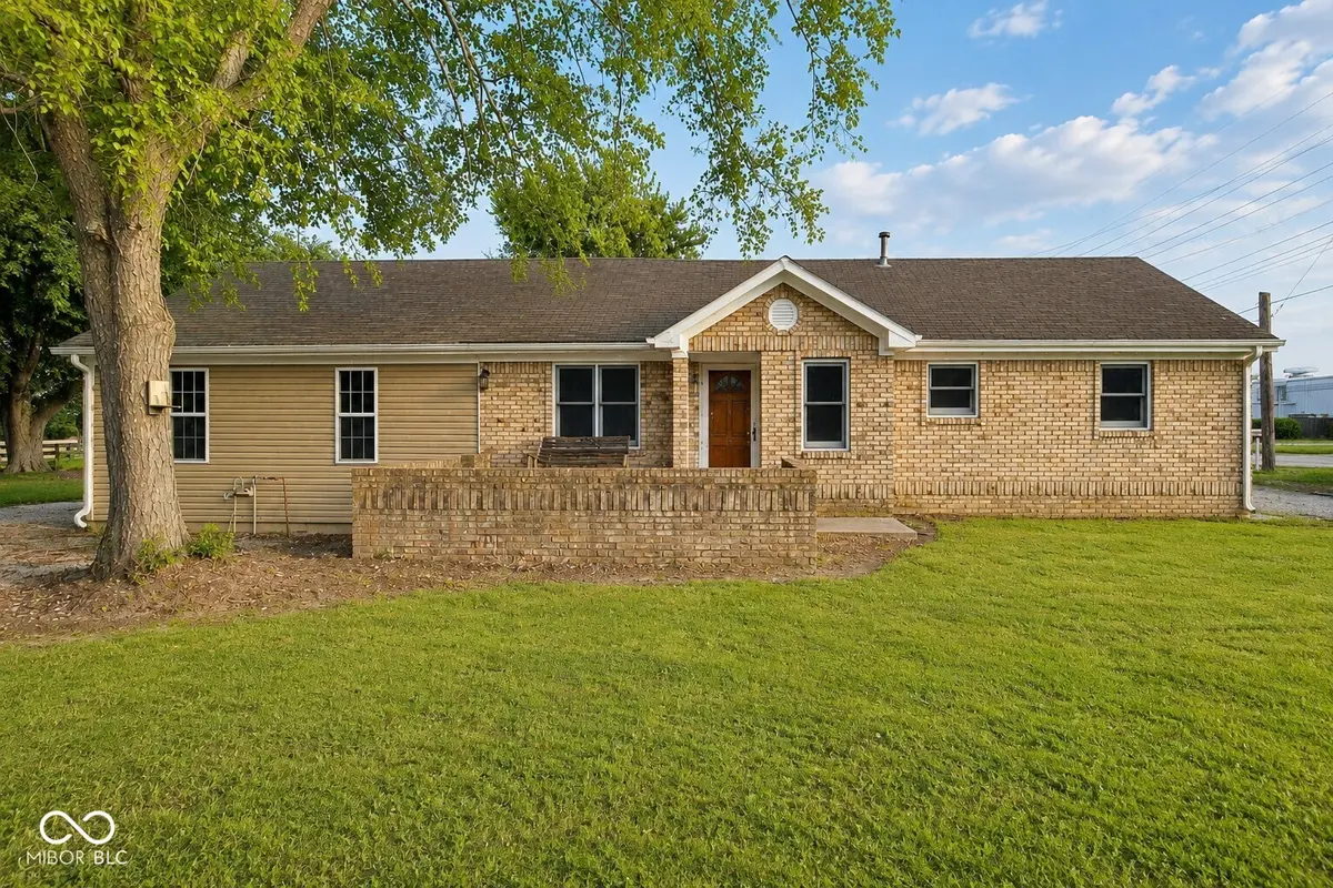 1235 Indianapolis RD, Mooresville, IN 46158