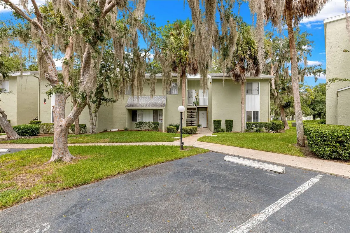 624 FAIRWAYS CIR #A, Ocala, FL 34472