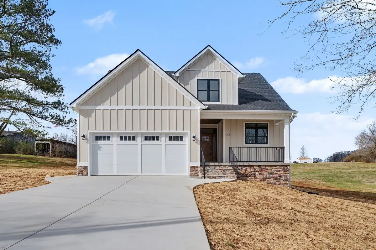142 Stanton Avenue, Gordonsville, TN 38563