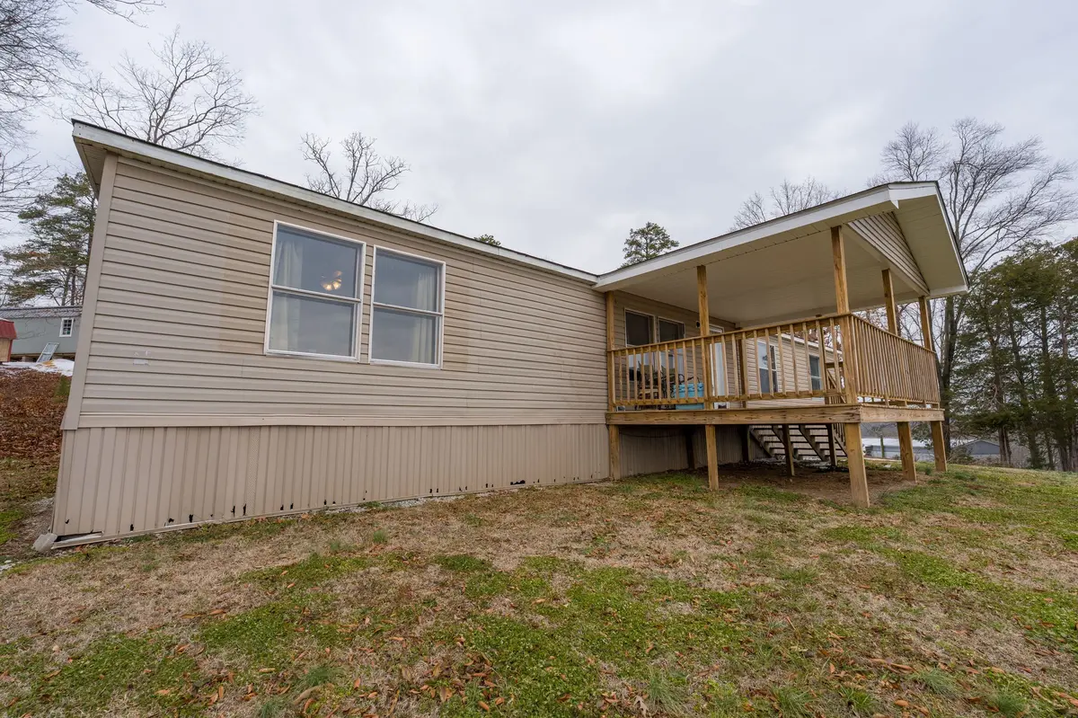 209 Matthews St, Waynesboro, TN 38485