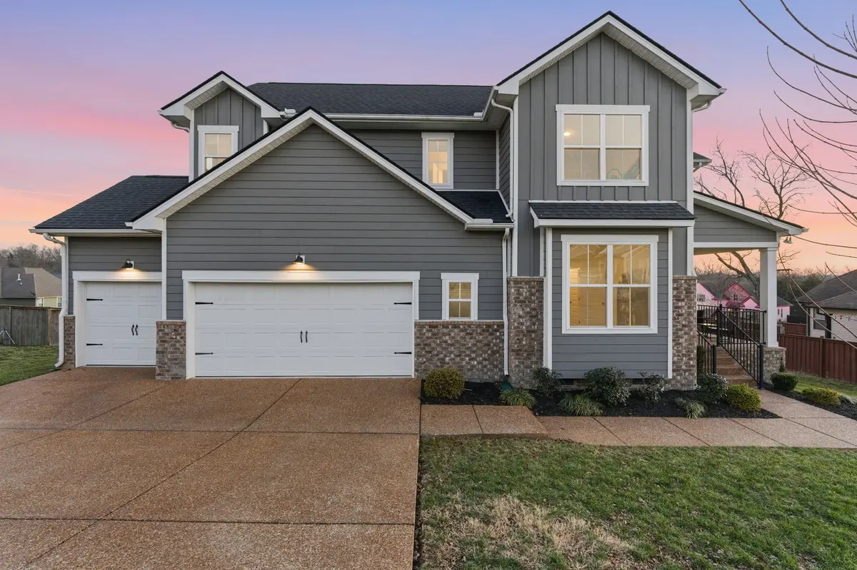 268 Christine Dr, Lebanon, TN 37087