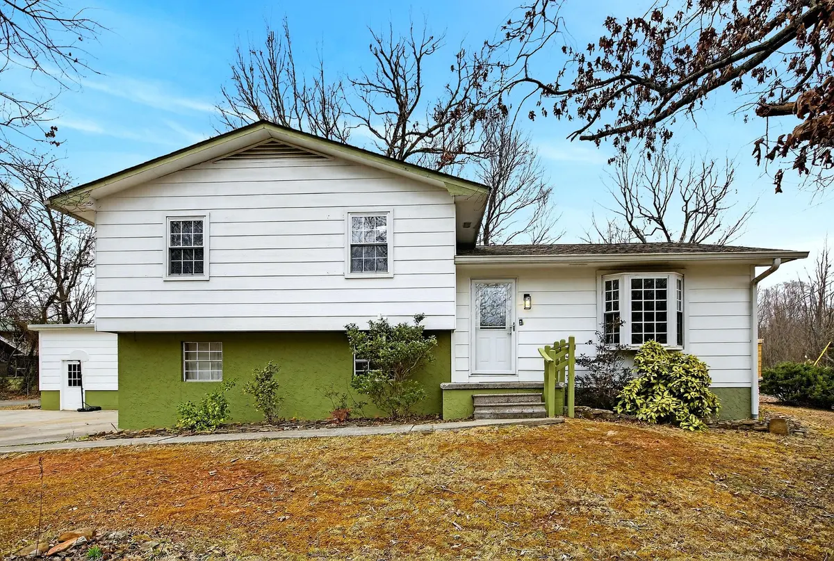 179 Central Avenue, Benton, TN 37307