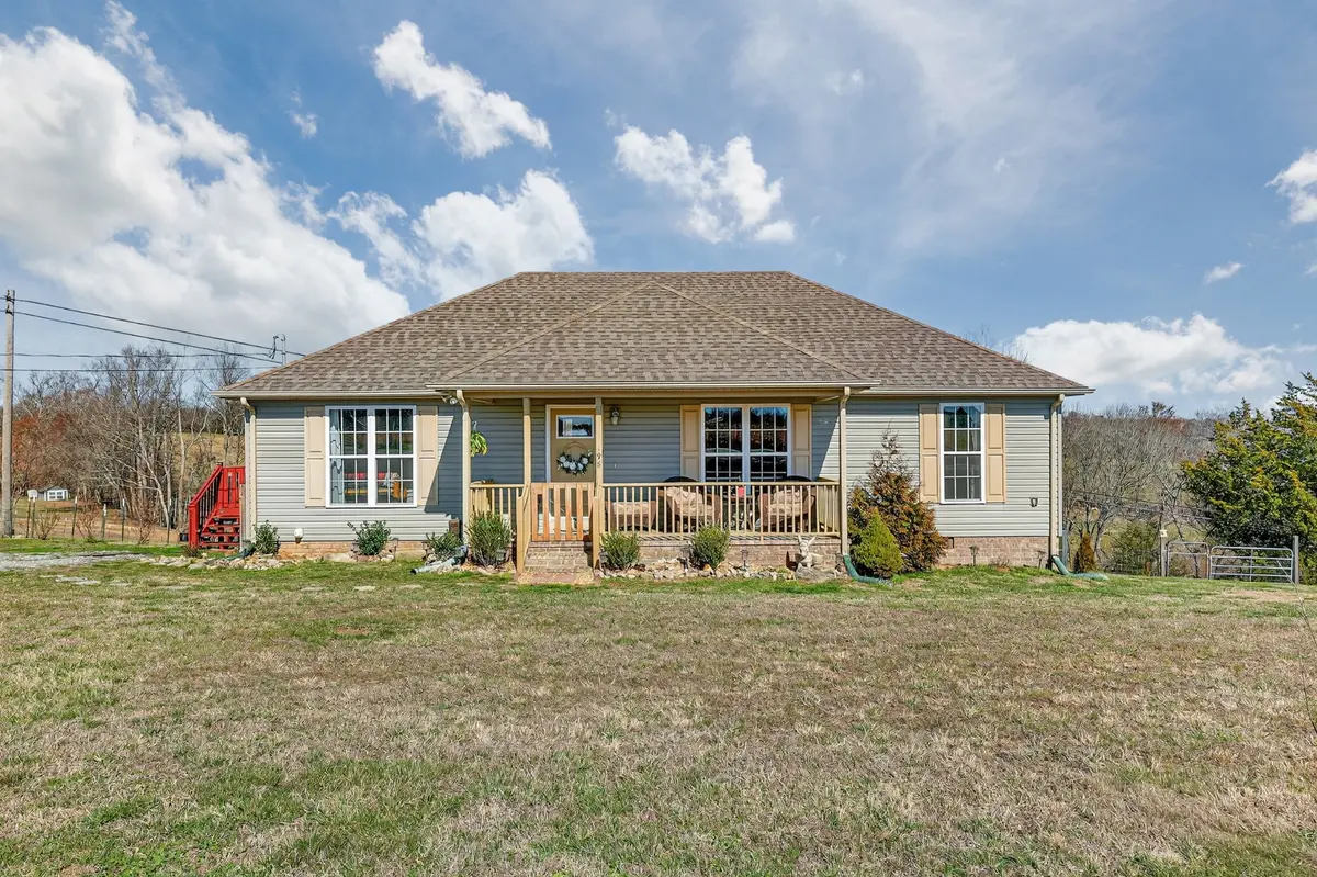 198 L Mitchell Rd, Flintville, TN 37335