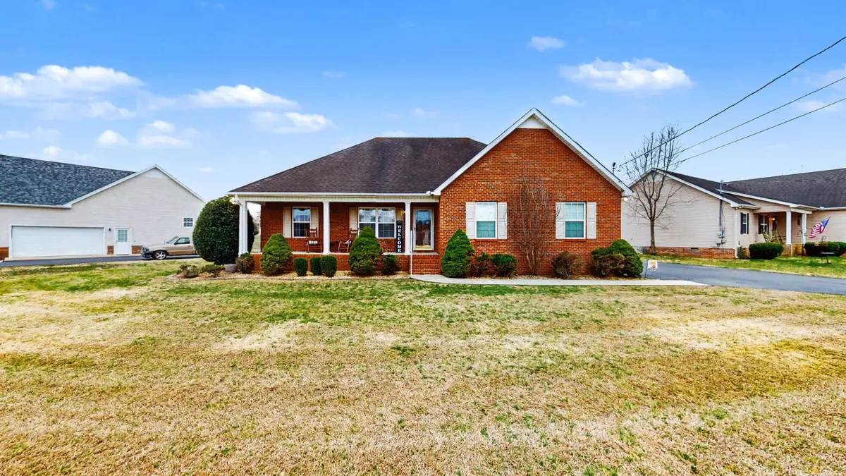 205 Graydon St, Shelbyville, TN 37160