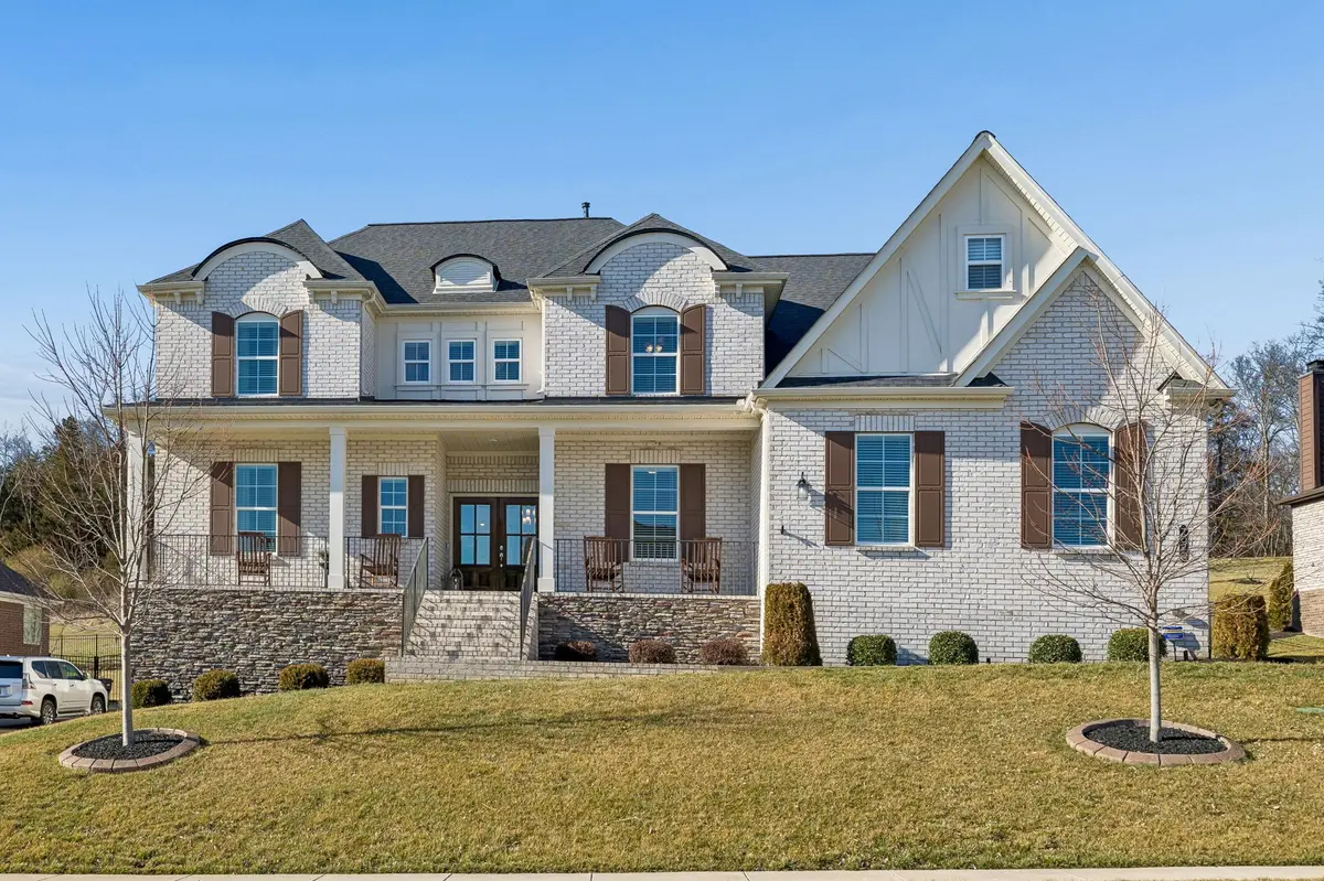 7020 Fiddlers Glen Dr, Arrington, TN 37014