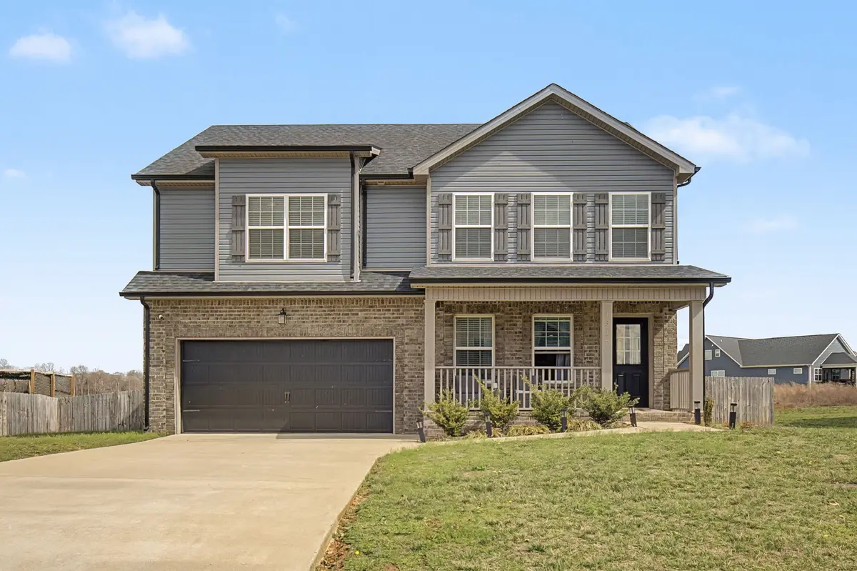 1317 Shaughnessy St, Clarksville, TN 37042