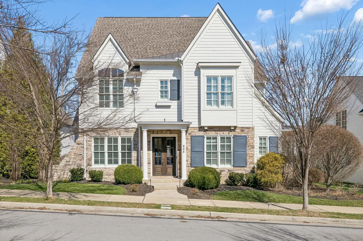 425 Glen West Dr, Nashville, TN 37215