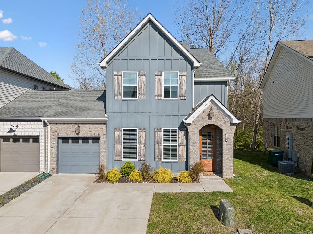 103 Bellagio Villas Dr, Spring Hill, TN 37174