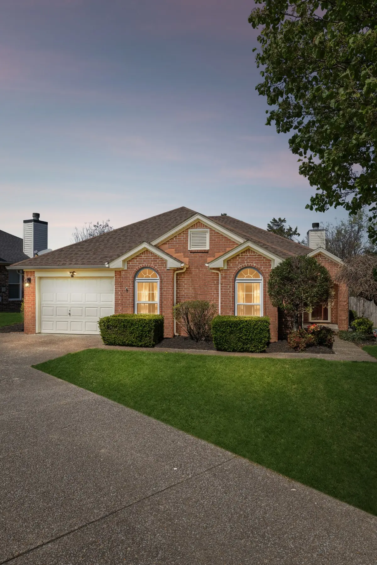 203 Cameron Ct, Hermitage, TN 37076