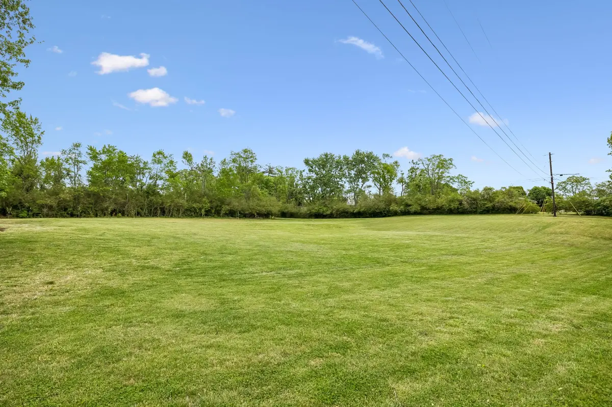 7311 Old Nashville Rd, Fairview, TN 37062