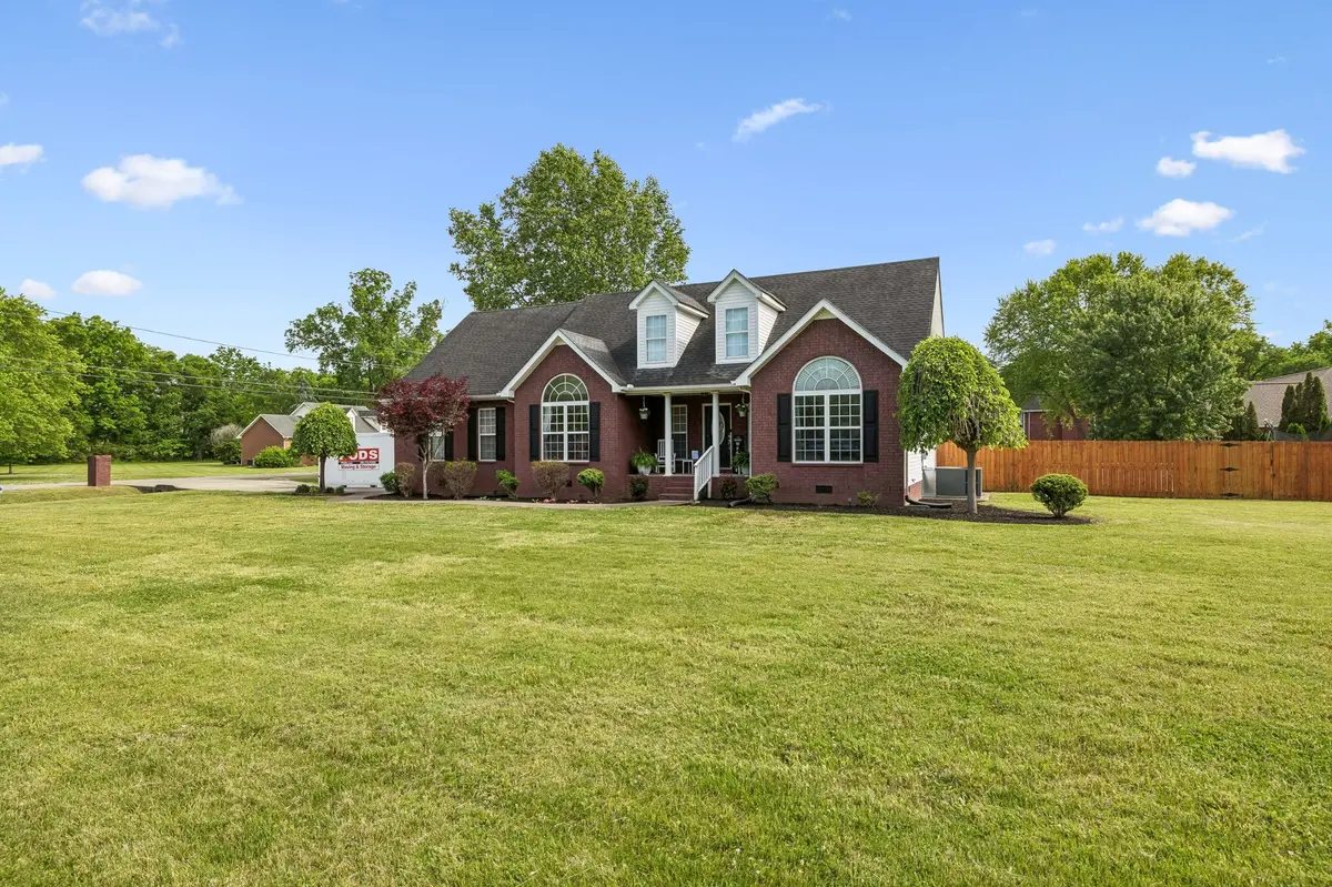 105 Barvas Ln, Lascassas, TN 37085