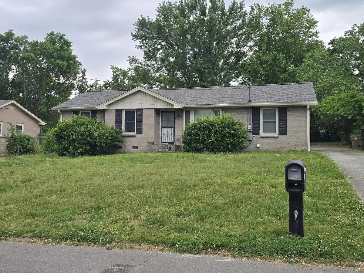 3017 Buenaview Blvd, Nashville, TN 37218