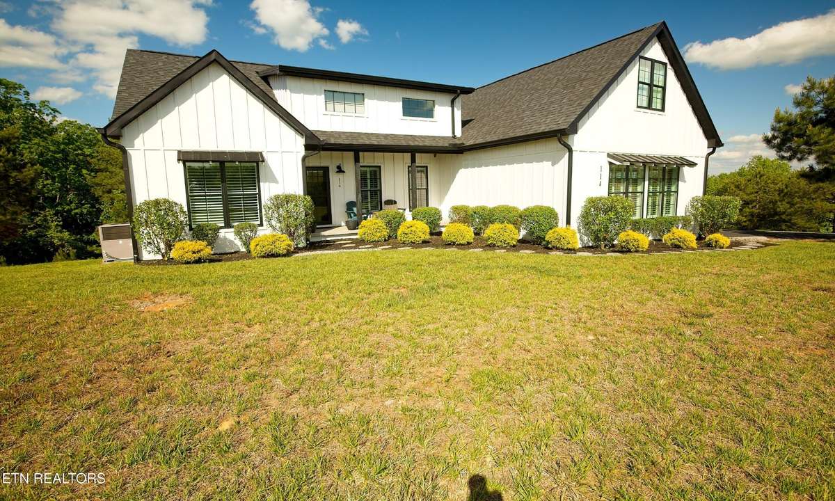 114 Canter Hill Lane, Jamestown, TN 38556