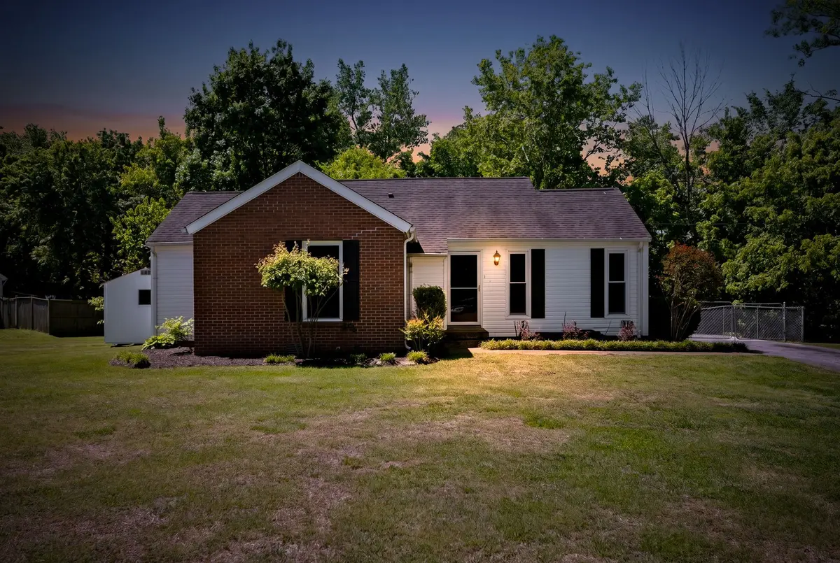 115 Sunnymeade Dr, Mount Juliet, TN 37122