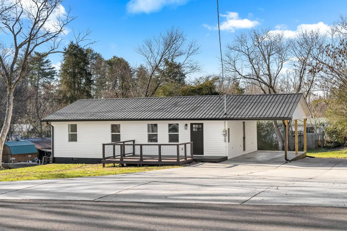 509 Kale Avenue, Englewood, TN 37329
