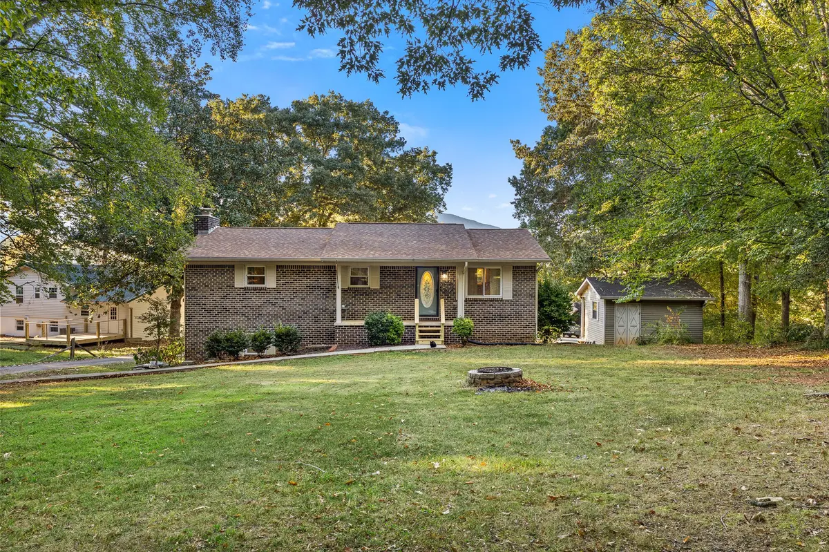 194 Woodbine Drive, Benton, TN 37307