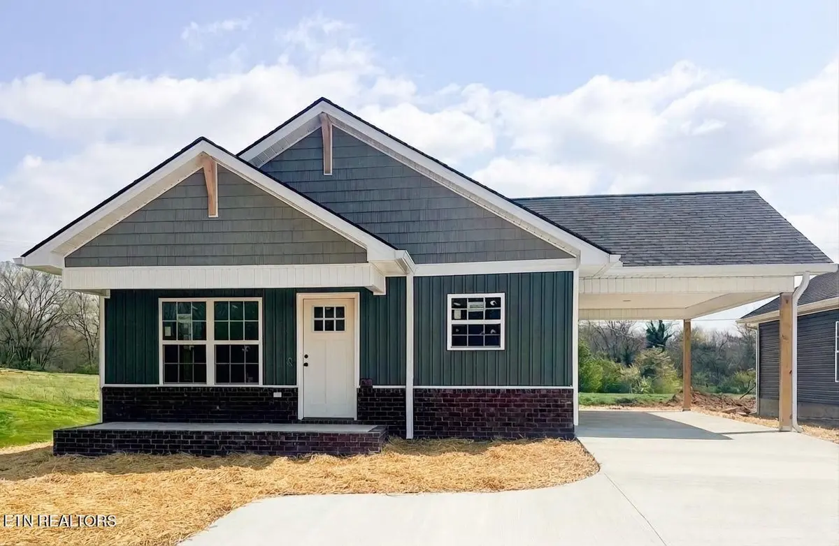 360 N Wright Rd, Alcoa, TN 37701