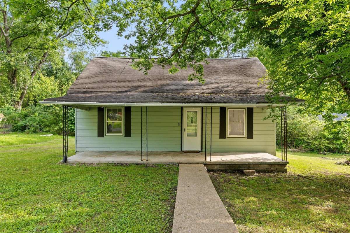 415 Hogue Street, Soddy Daisy, TN 37379