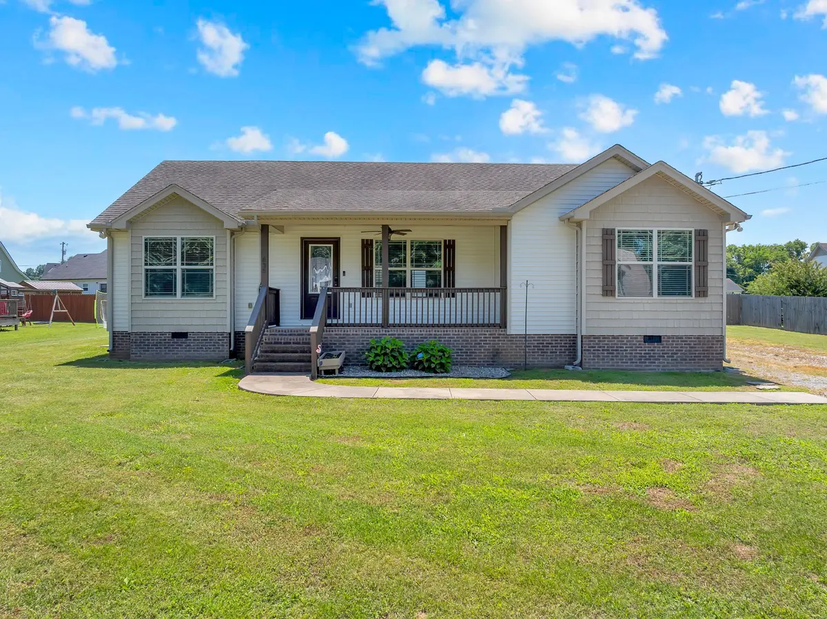 635 Bristol Run, Cornersville, TN 37047