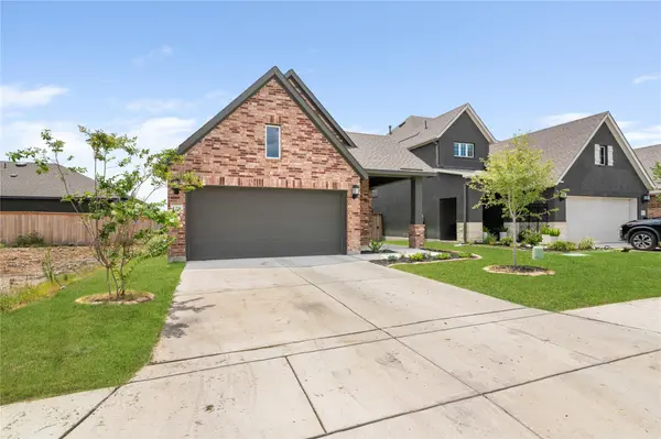 128 Radnor RD, New Braunfels, TX 78130