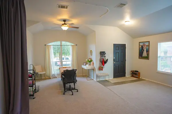 149 Firwood N, Kyle, TX 78640