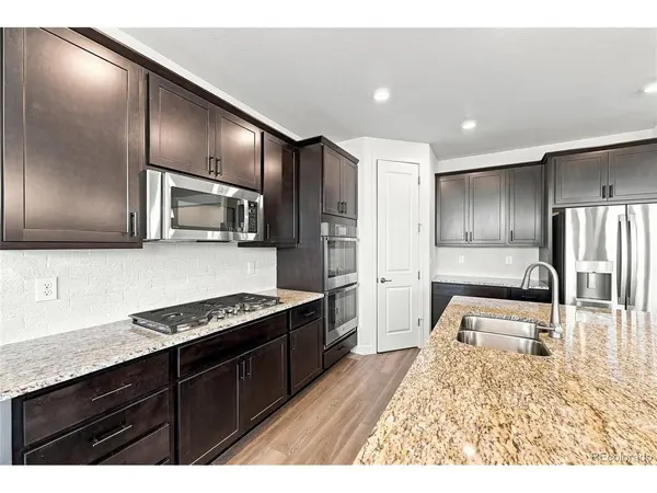 2573 Knobbie, Castle Rock, CO 80109