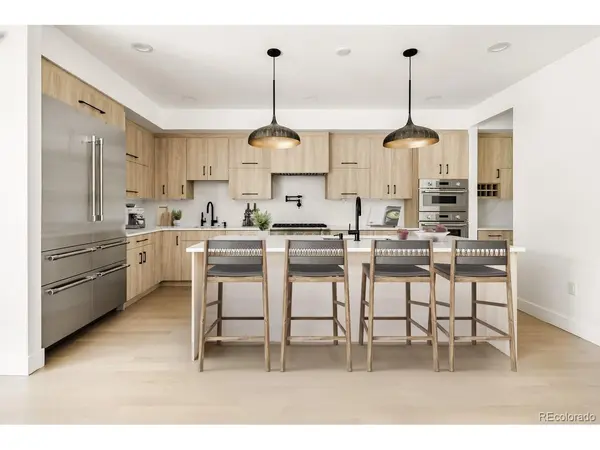 4427 Zuni, Denver, CO 80211