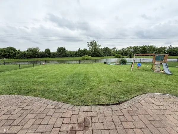 298 Pennswood RD, Greenwood, IN 46142