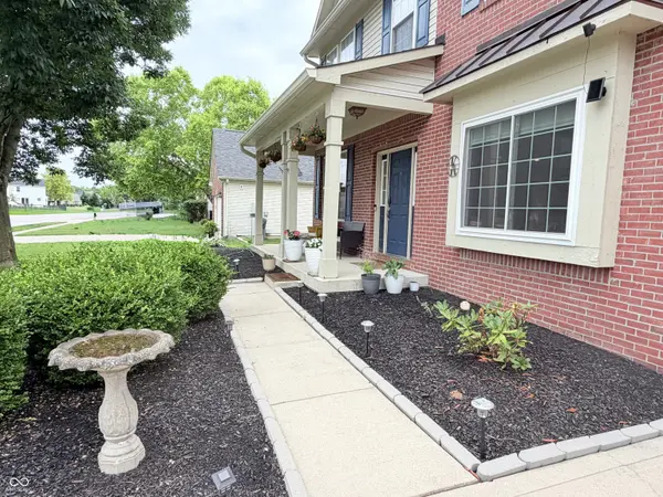 298 Pennswood RD, Greenwood, IN 46142