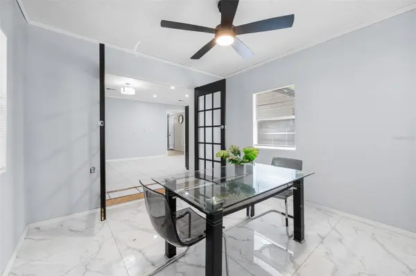 2827 NW 42ND PL, Gainesville, FL 32605