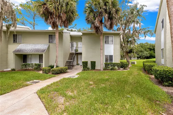624 FAIRWAYS CIR #A, Ocala, FL 34472