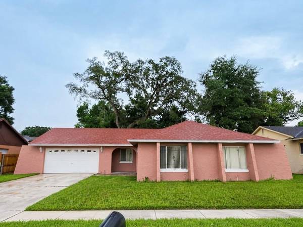 2245 OSHKOSH CT, Orlando, FL 32818