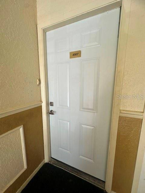 4007 VERSAILLES DR #4007F, Orlando, FL 32808