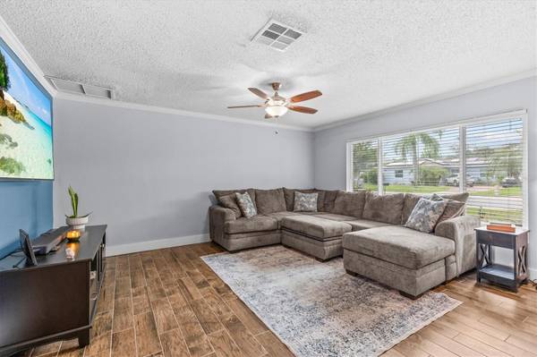 1707 HIBISCUS CIRCLE N, Oldsmar, FL, 34677 photo 13