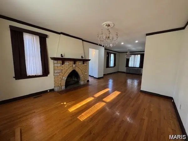 9012 Eden AVE, Affton, MO 63123