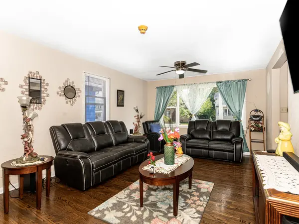 811 Glenwood AVE, Joliet, IL 60435