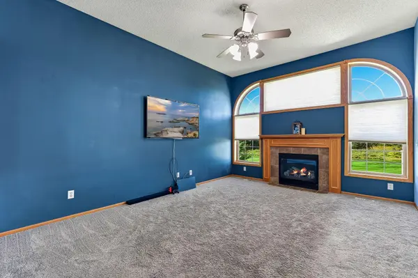 22633 Zion Pkwy NW, Bethel, MN 55005