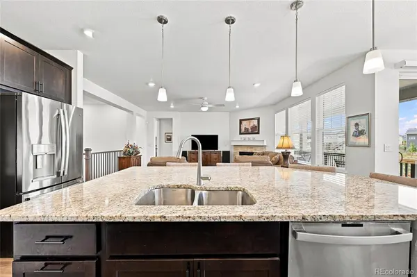 2573 Knobbie CIR, Castle Rock, CO 80109