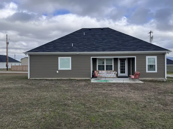 599 Mimosa Dr, Decherd, TN 37324