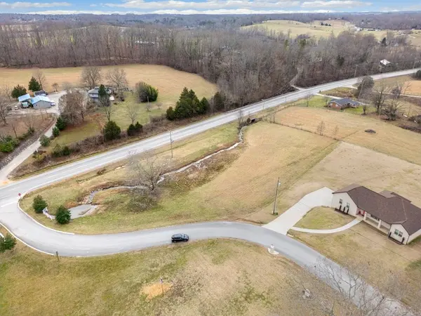 2169 Foster Cir, Cookeville, TN 38501
