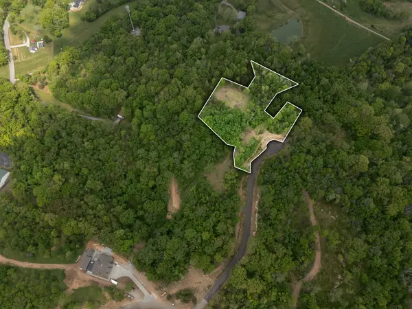 8115 Fox Wander Trail, Arrington, TN 37014