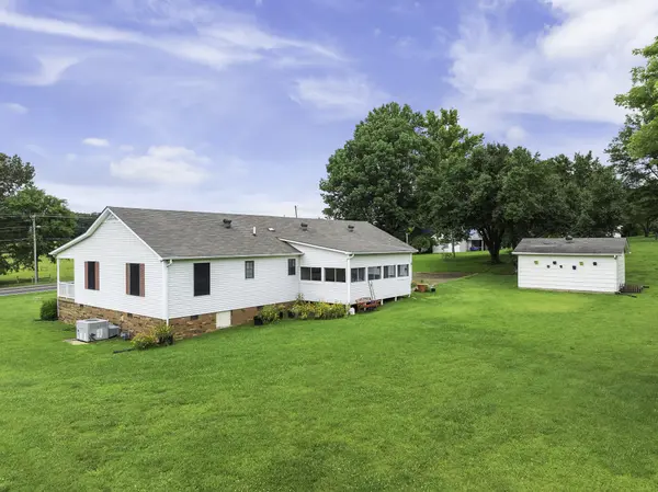 17930 Main St #W, Huntingdon, TN 38344