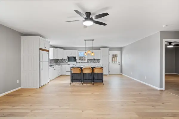 245 S Mill St, Linden, TN 37096