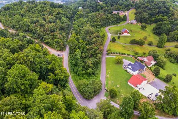 12 Rhondas Way, Bean Station, TN 37708