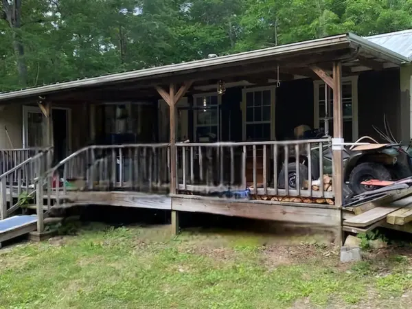 2185 Northcutts Cove Rd, Beersheba Springs, TN 37305